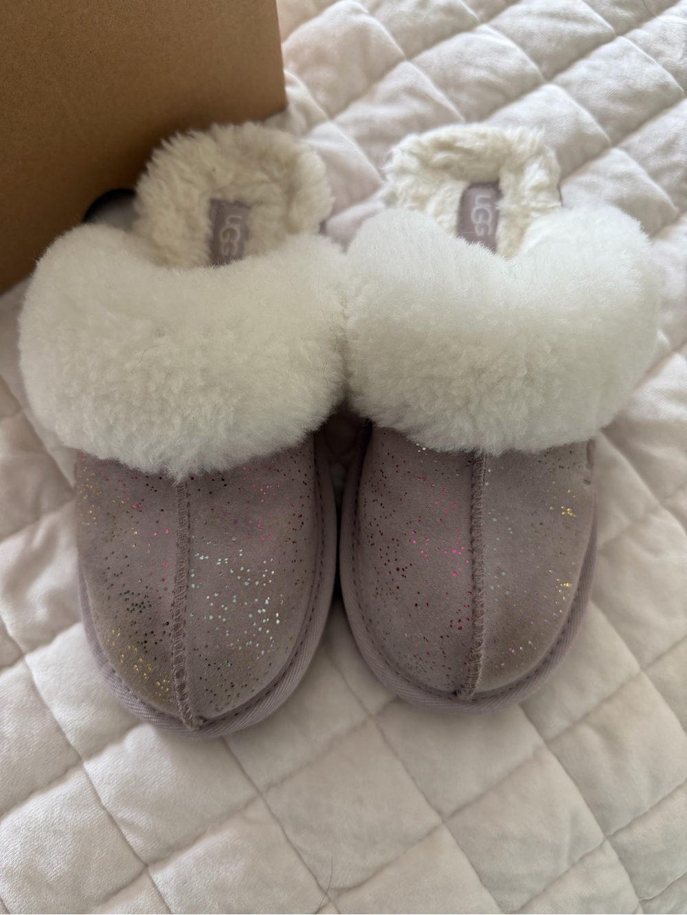 UGG Kids Sparkle Slipper Clog in Light Pink with White Shearling - Picture 2 of 5